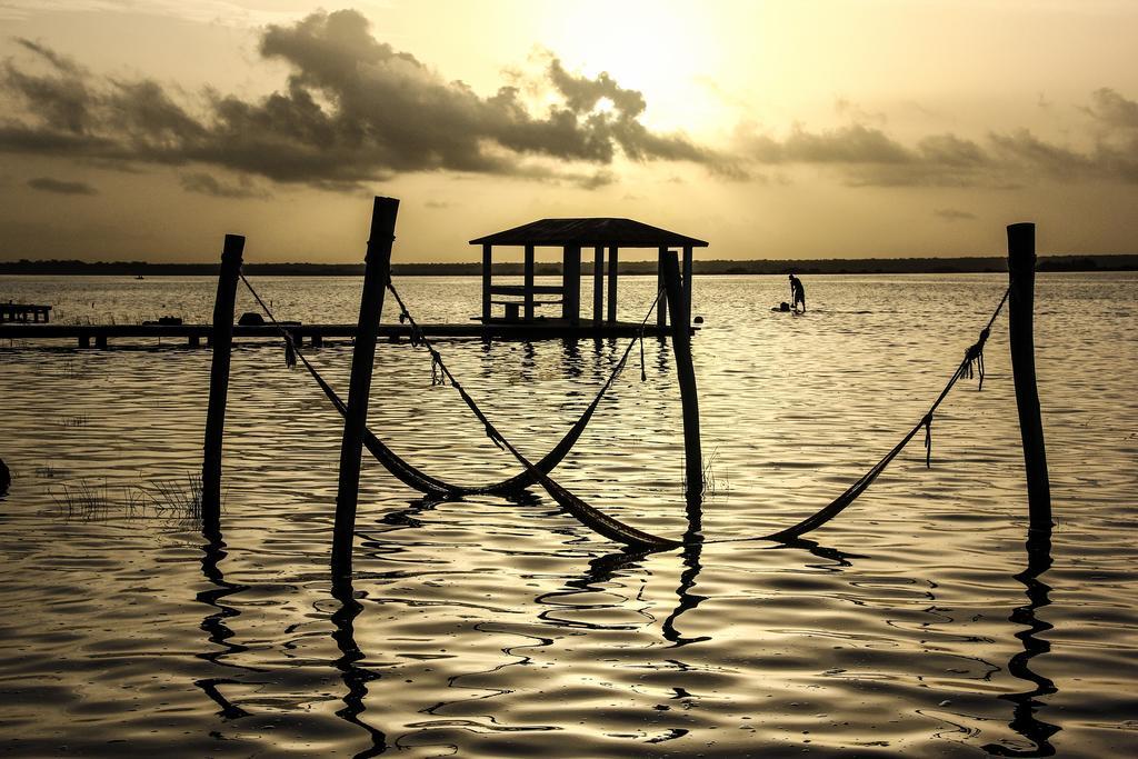 Хостел Bacalar Casa Lahar Экстерьер фото