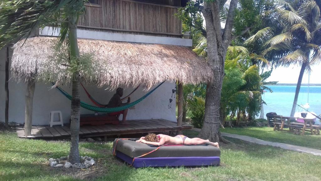 Хостел Bacalar Casa Lahar Экстерьер фото